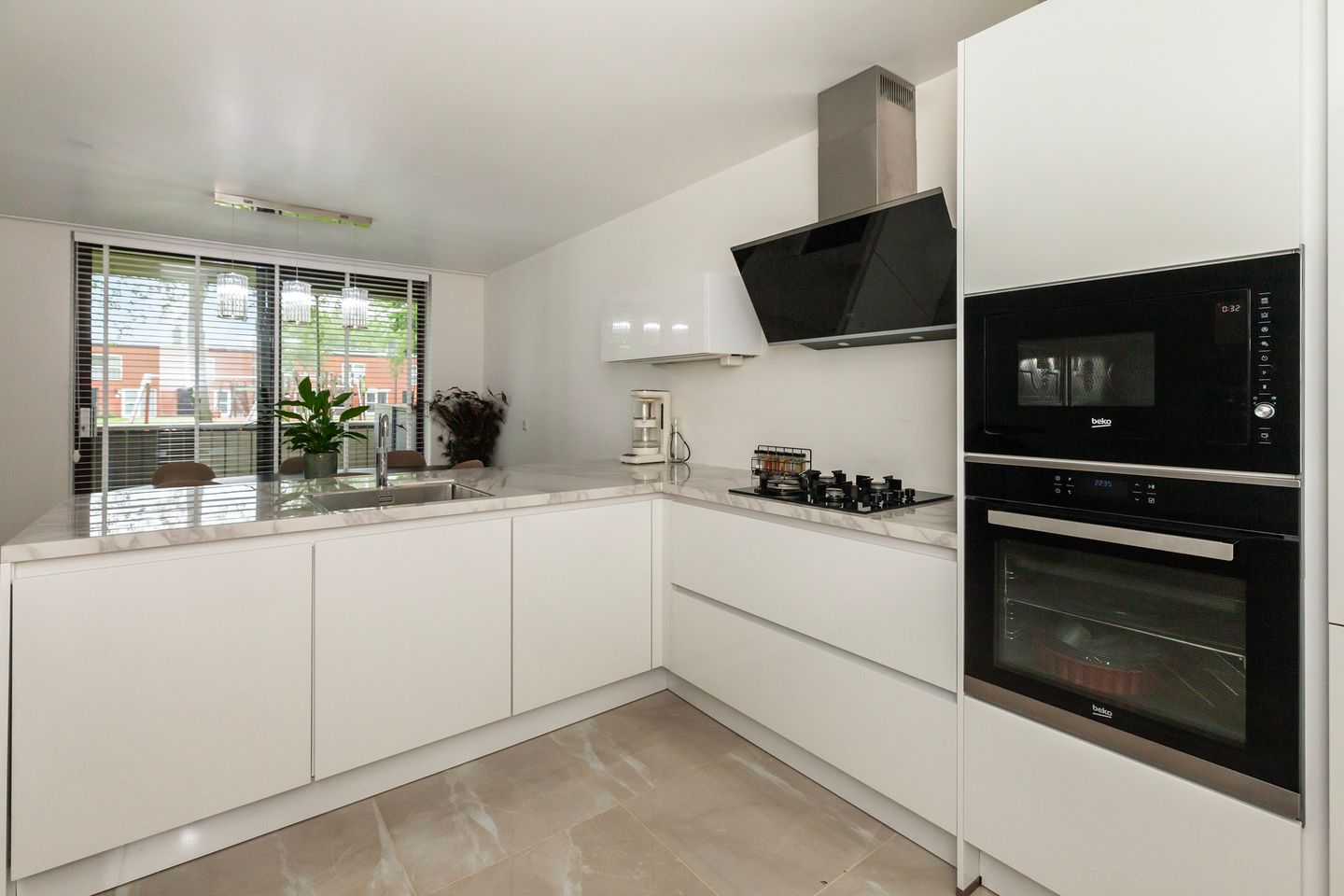 Foto 14 van Dr Wibautplein 156