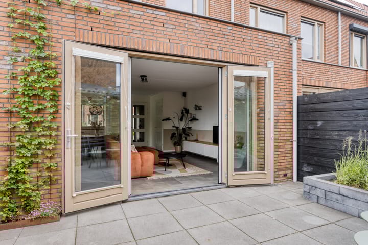 Photo 15 of van Wandelenstraat 1