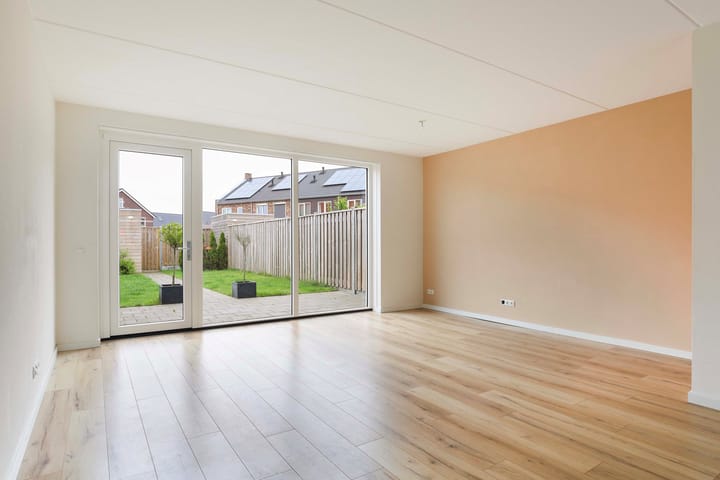 Foto 9 van Markerichter 67