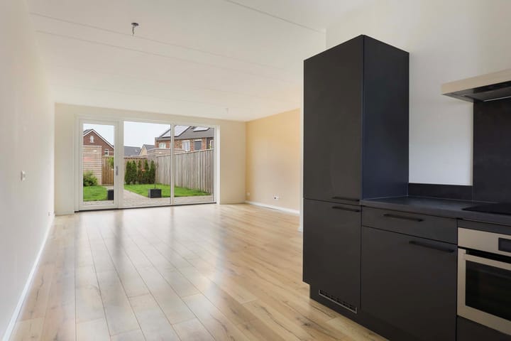 Foto 13 van Markerichter 67