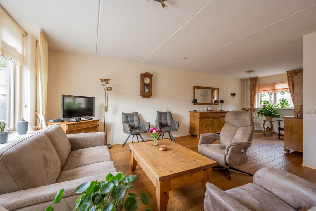 Foto 8 van Korfmakerslaan 1