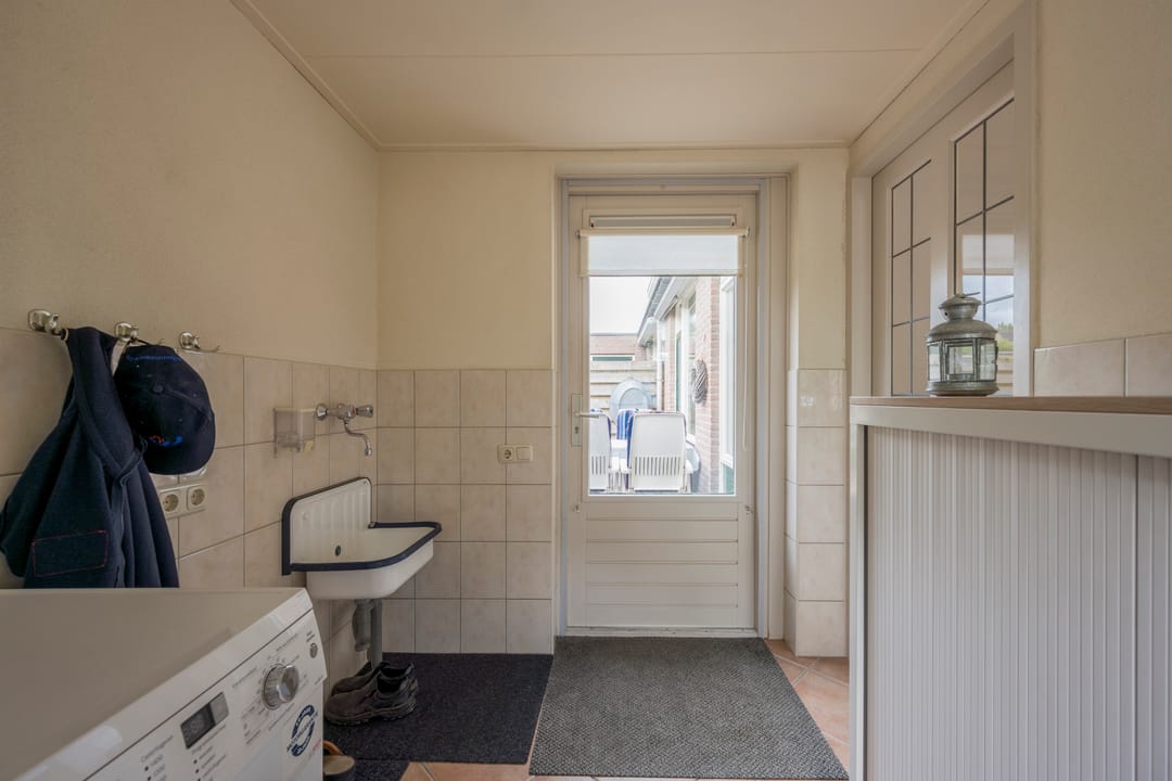 Foto 16 van Korfmakerslaan 1