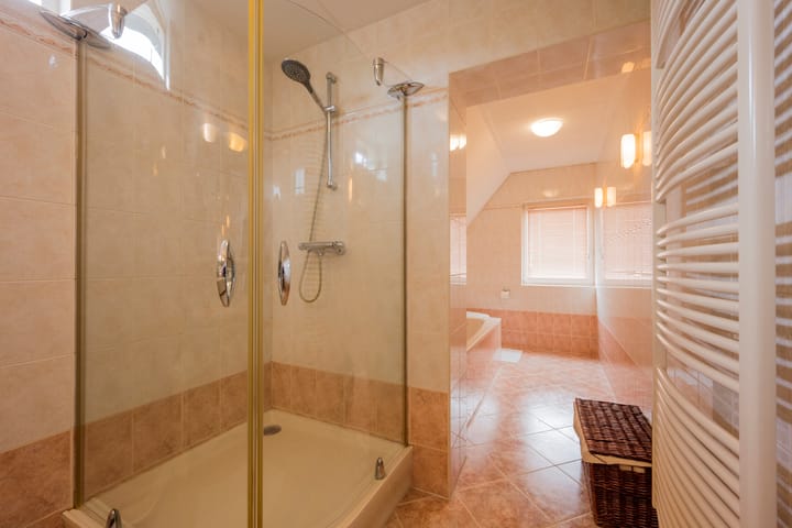 Foto 29 van Korfmakerslaan 1