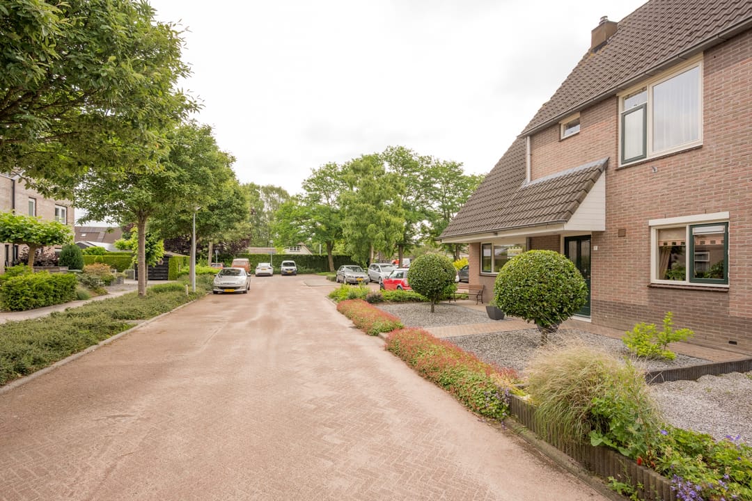 Foto 38 van Korfmakerslaan 1