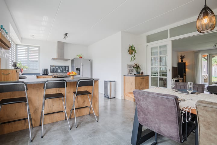 Foto 17 van Knopkruid 17