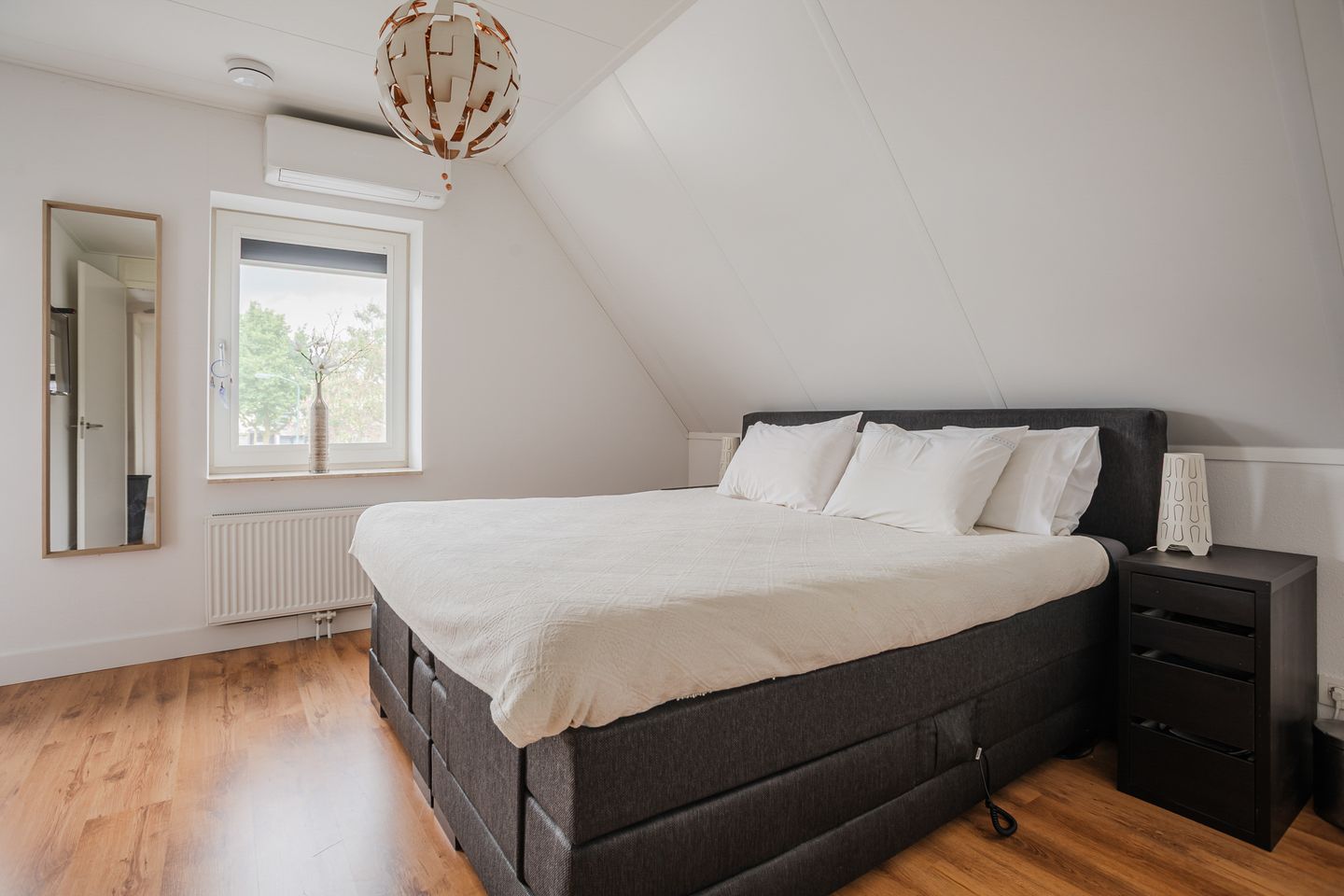 Foto 25 van Knopkruid 17