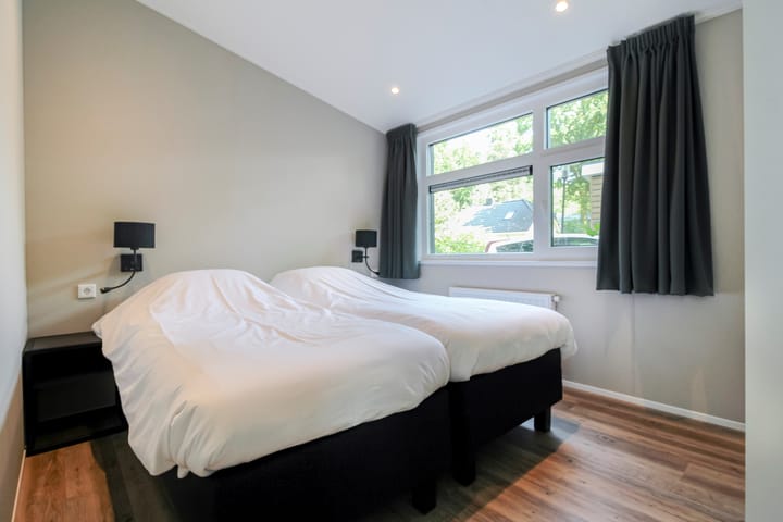 Photo 10 of Zonneoordlaan 47-63A