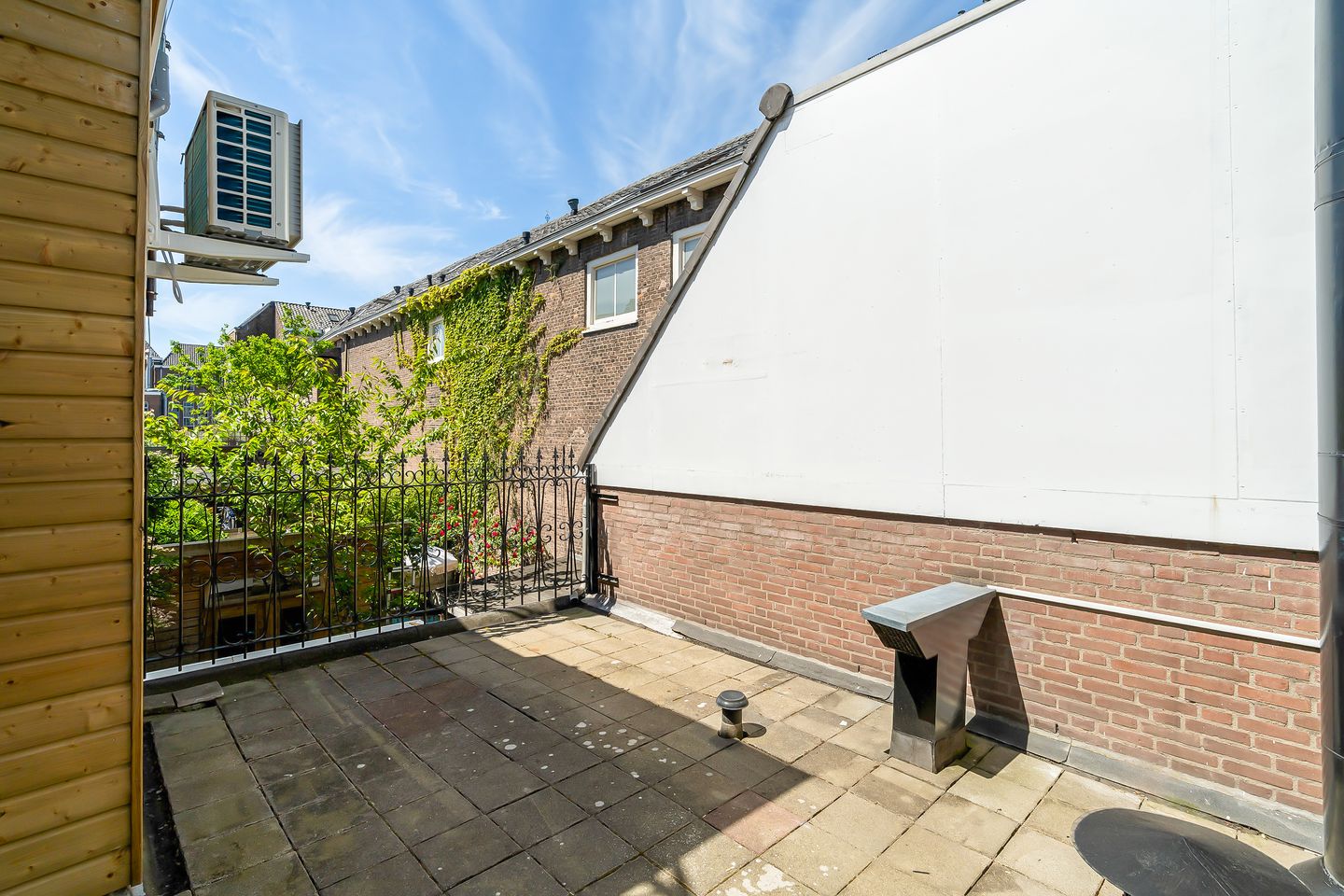 Foto 14 van De Vlouw 44-A