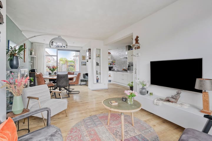 Foto 2 van Van Heemskerckstraat 18