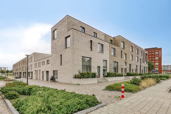 Leendert Overduinstraat 18