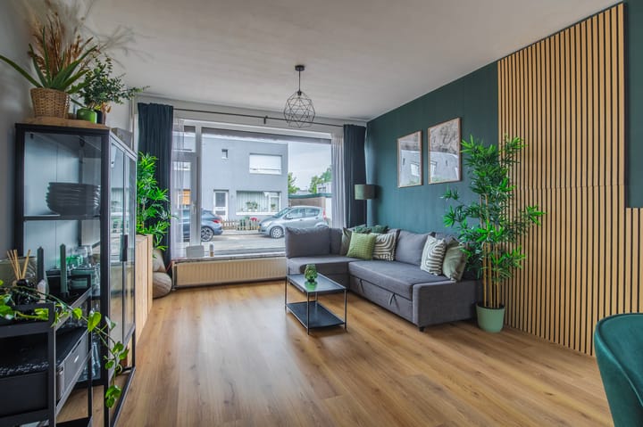 Photo 3 of Margrietstraat 1