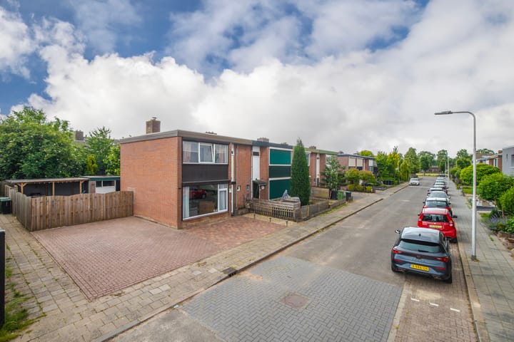 Foto 6 van Margrietstraat 1