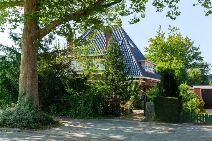 Photo 32 of Sloterweg 145