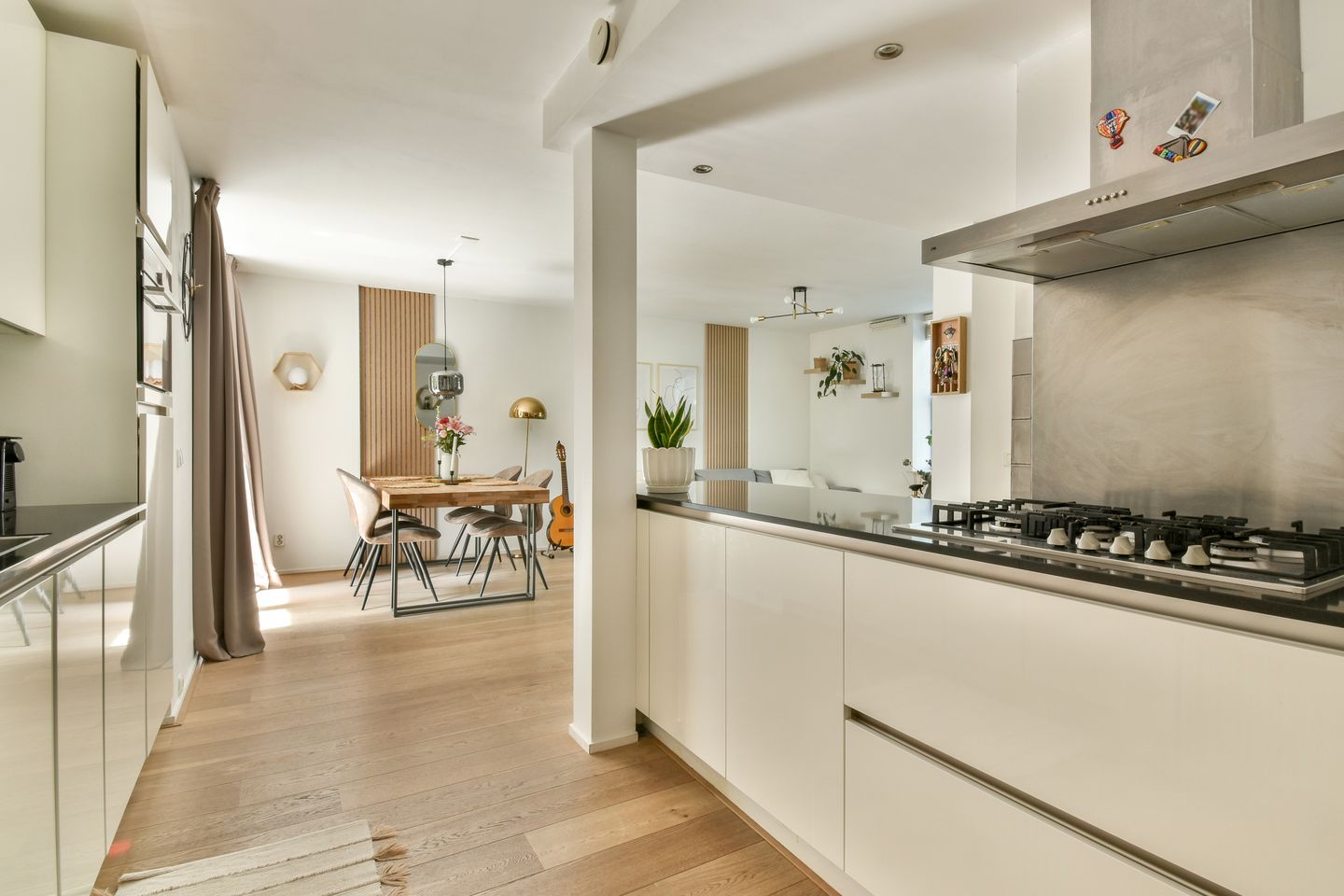 Foto 10 van Nickeriestraat 39-H