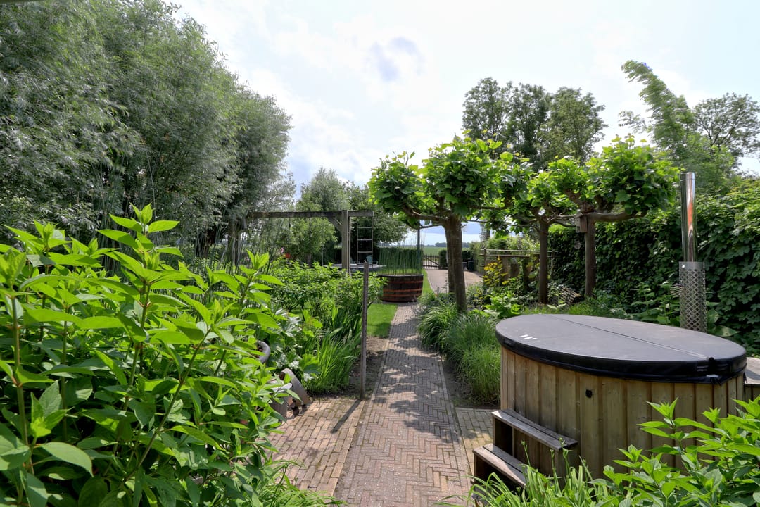 Foto 38 van Onderduikersweg 24-B