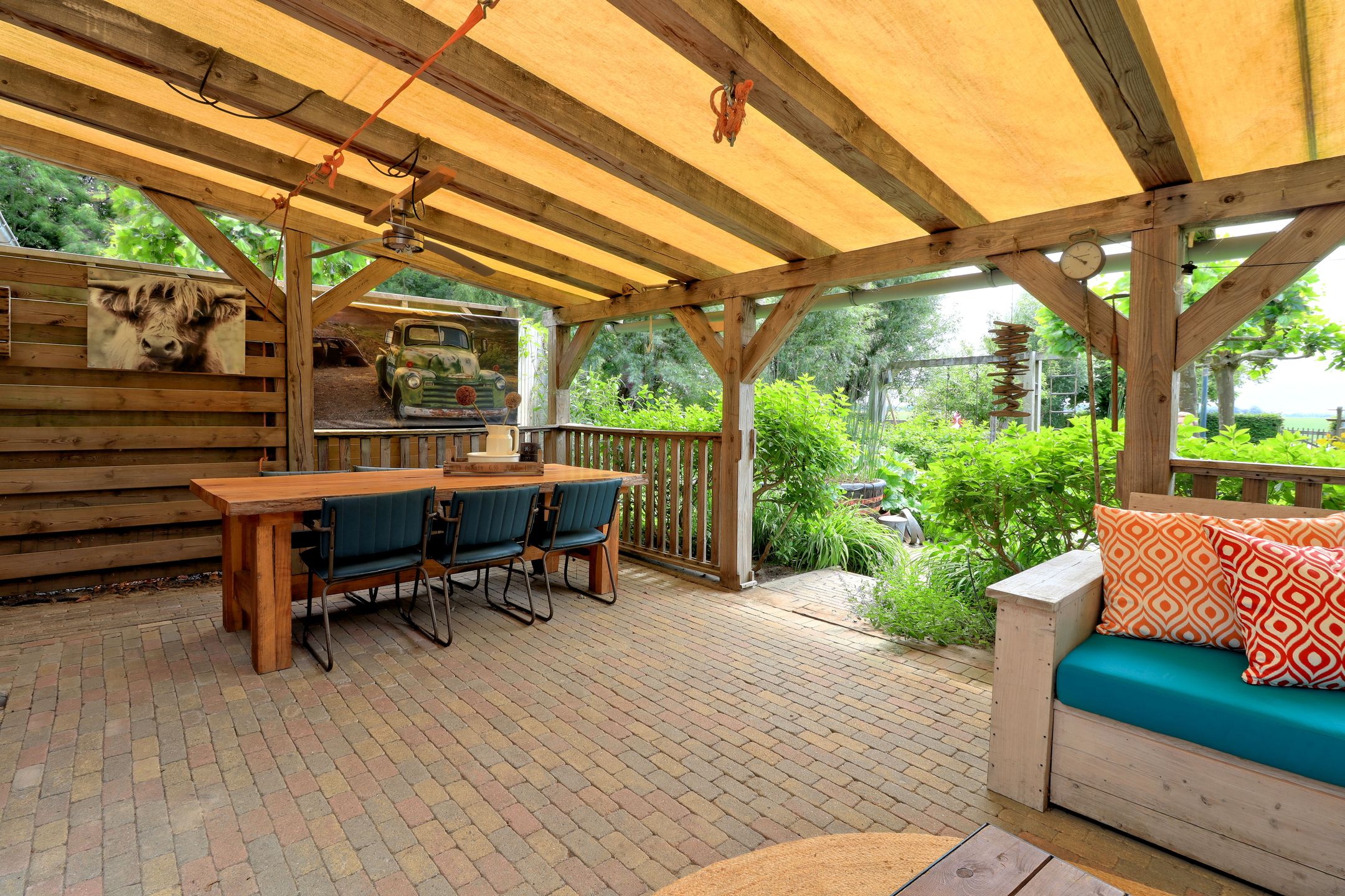 Foto 36 van Onderduikersweg 24-B