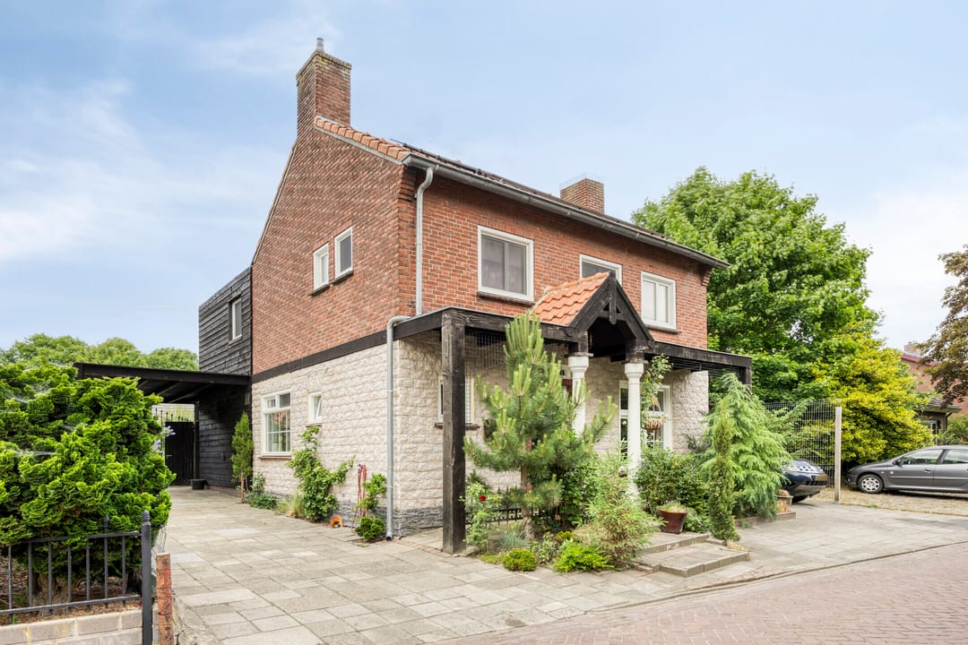 Foto 11 van Pastoor van Ettenstraat 5