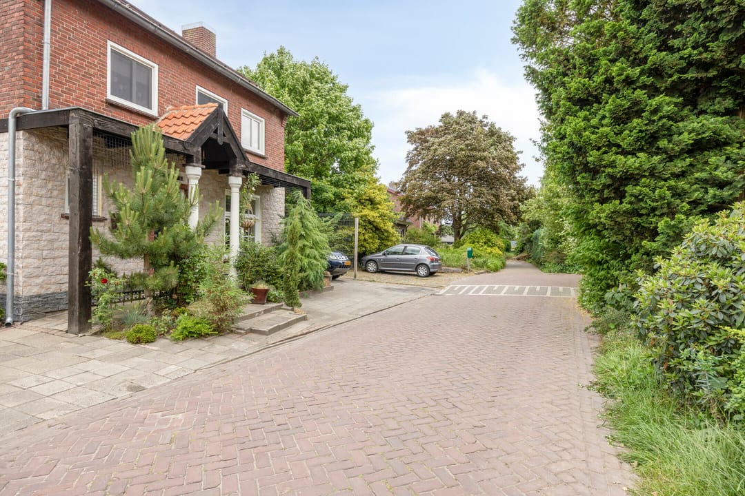 Foto 13 van Pastoor van Ettenstraat 5