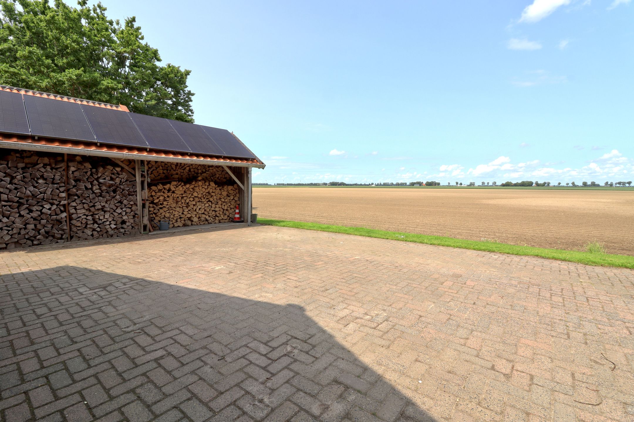 Foto 51 van Onderduikersweg 24-B