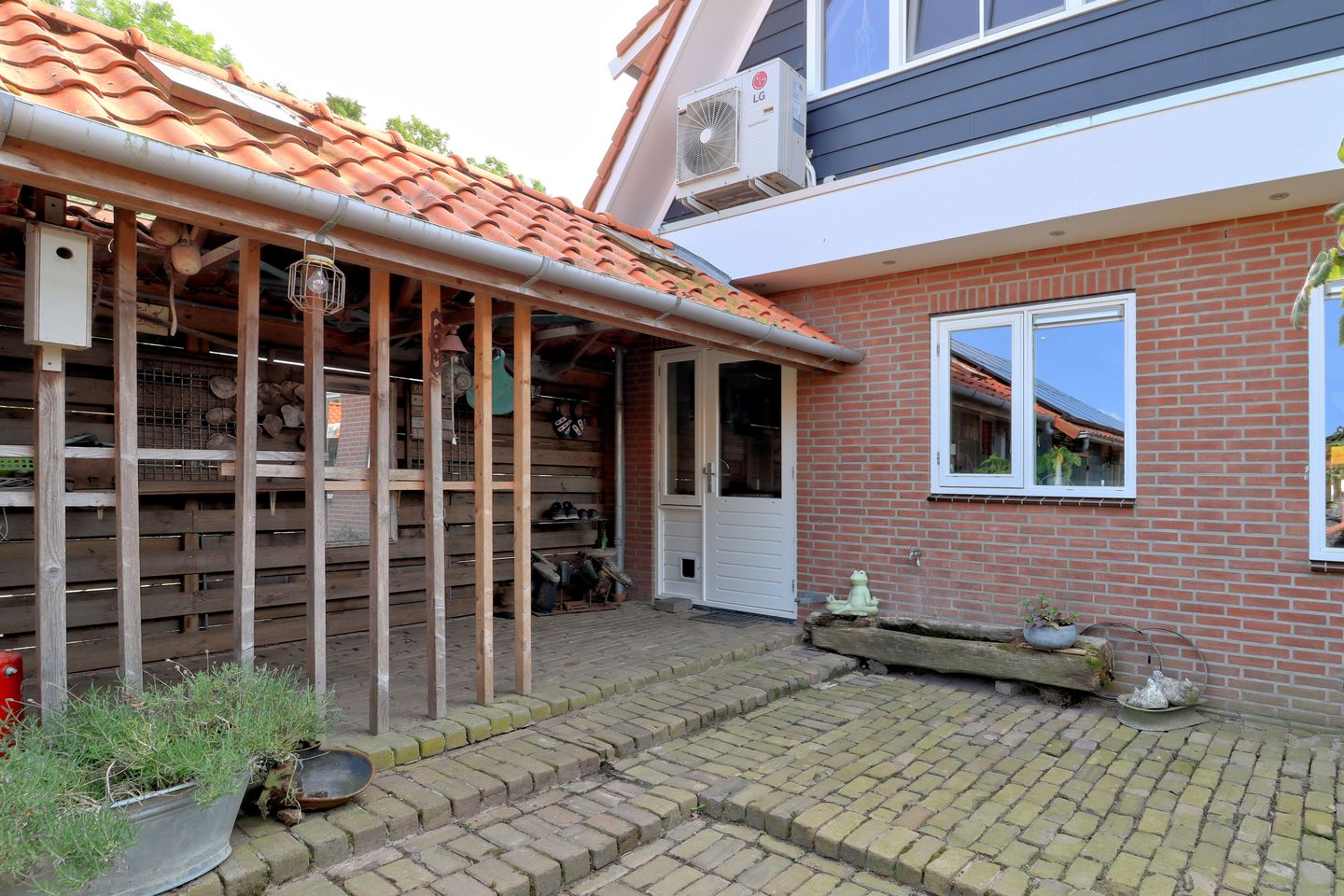 Foto 55 van Onderduikersweg 24-B