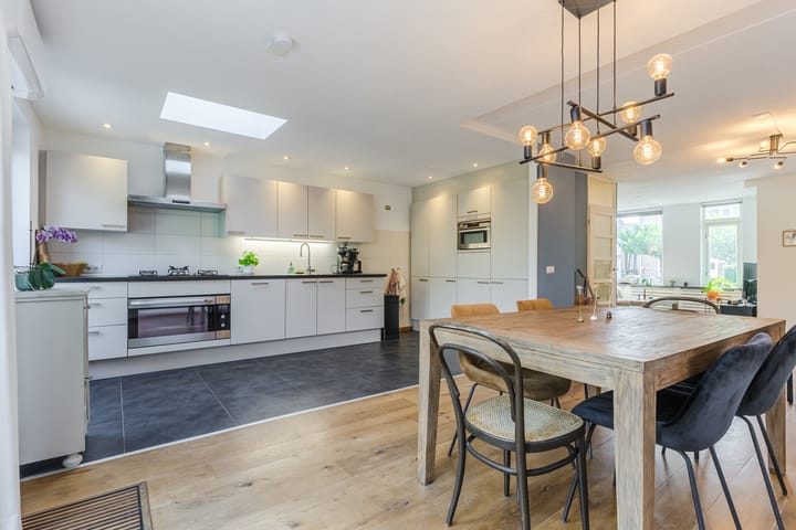 Foto 3 van Henneven 9