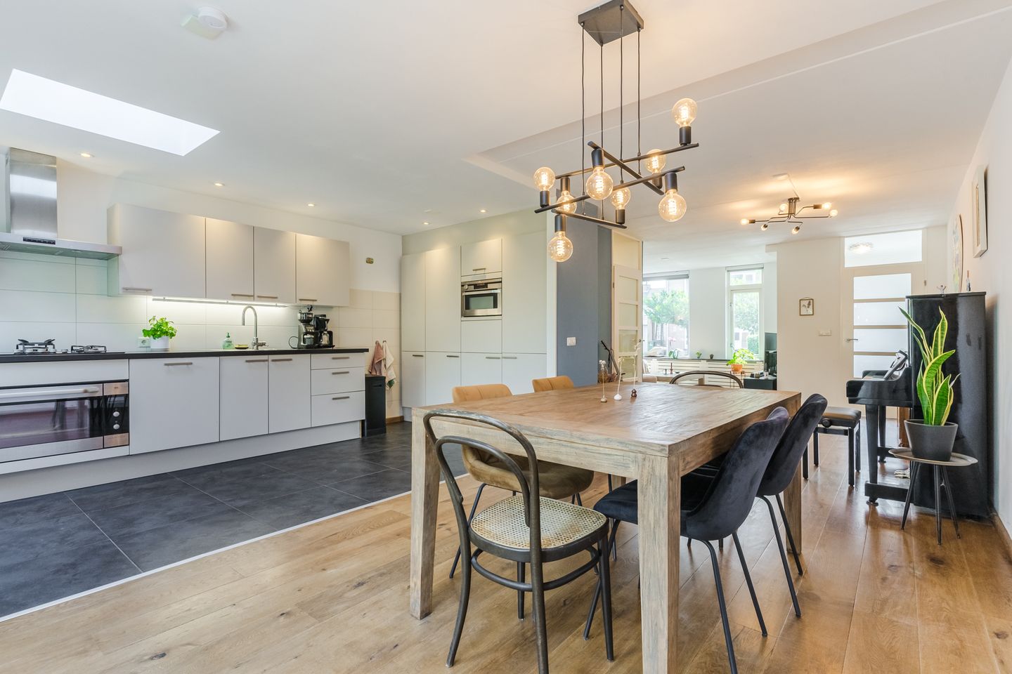 Foto 14 van Henneven 9