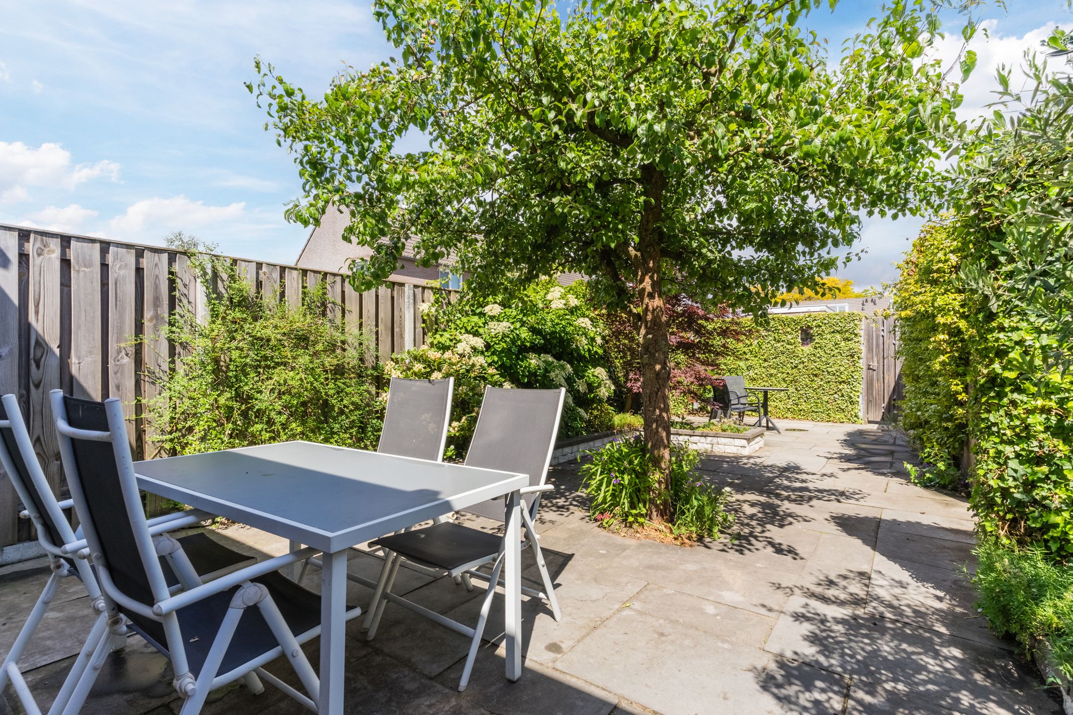 Foto 27 van Henneven 9