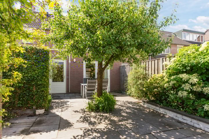 Foto 29 van Henneven 9