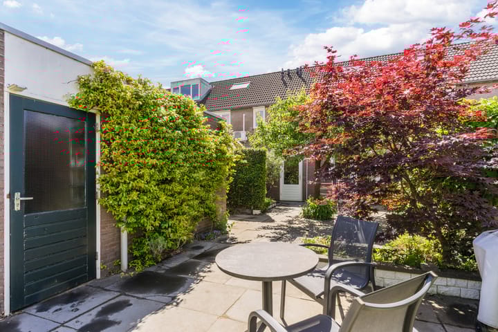 Foto 30 van Henneven 9