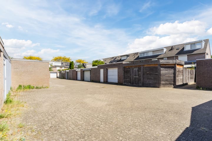 Foto 31 van Henneven 9