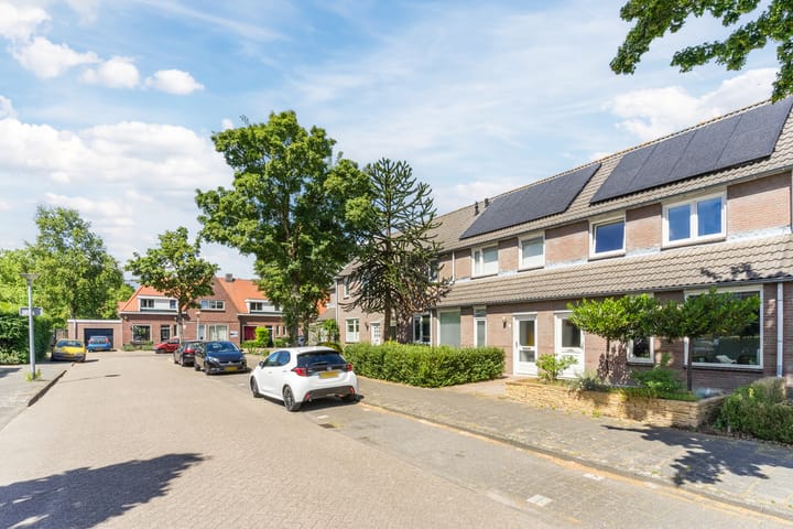 Foto 33 van Henneven 9