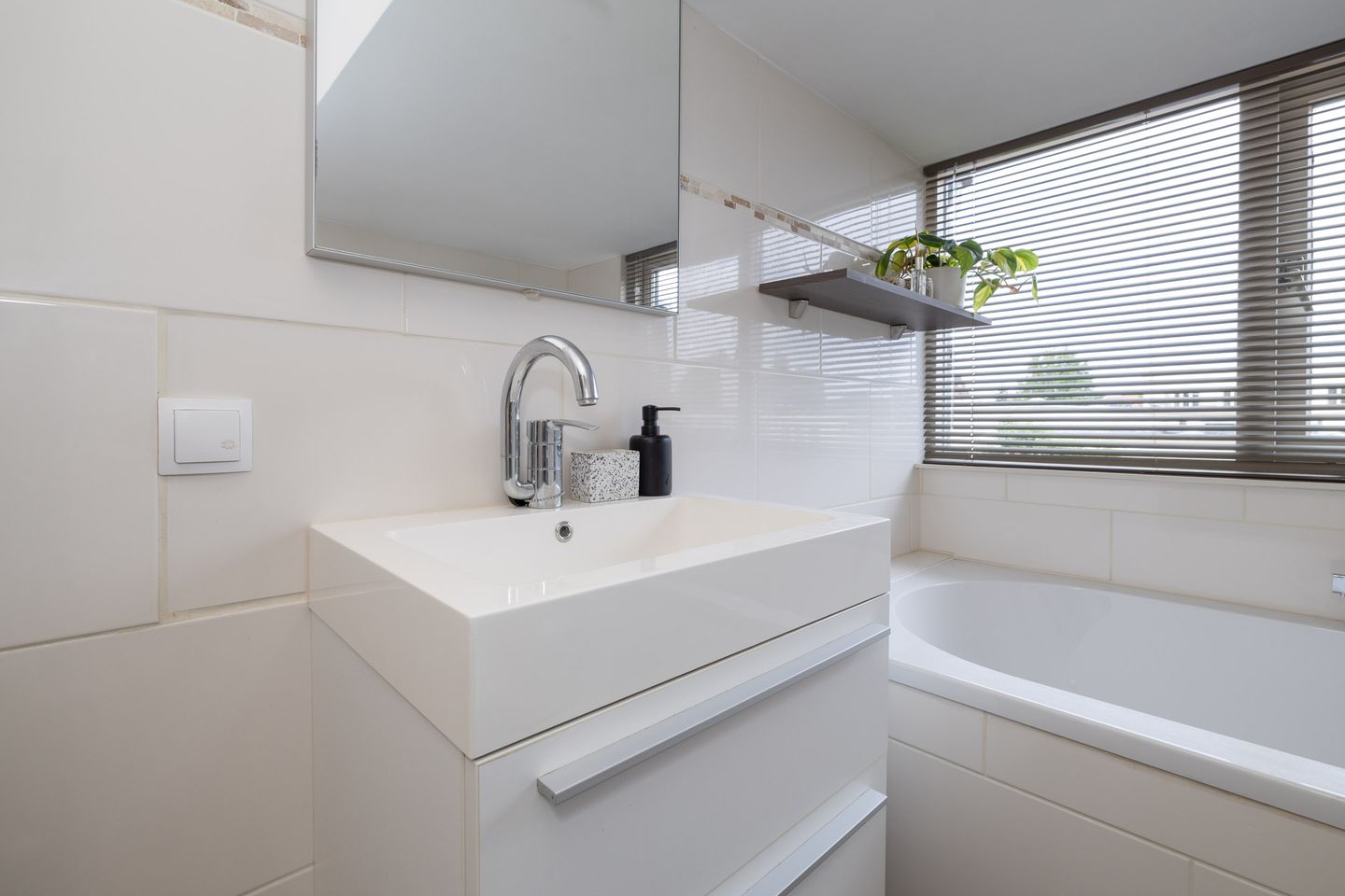 Foto 25 van Lorentzweg 3