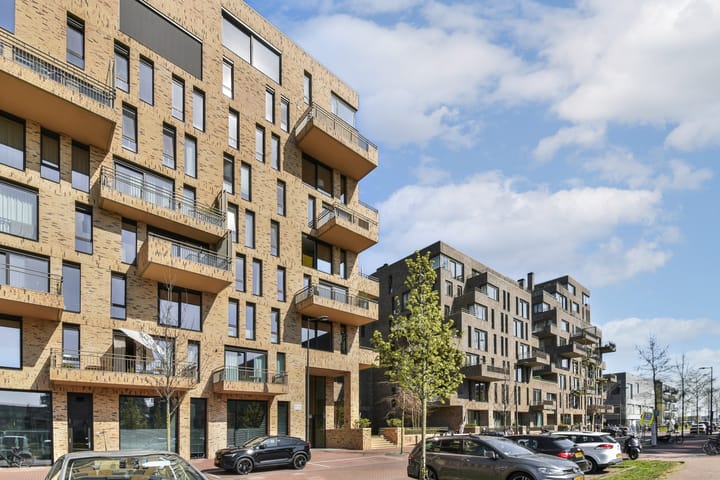 Foto 23 van Faas Wilkesstraat 211