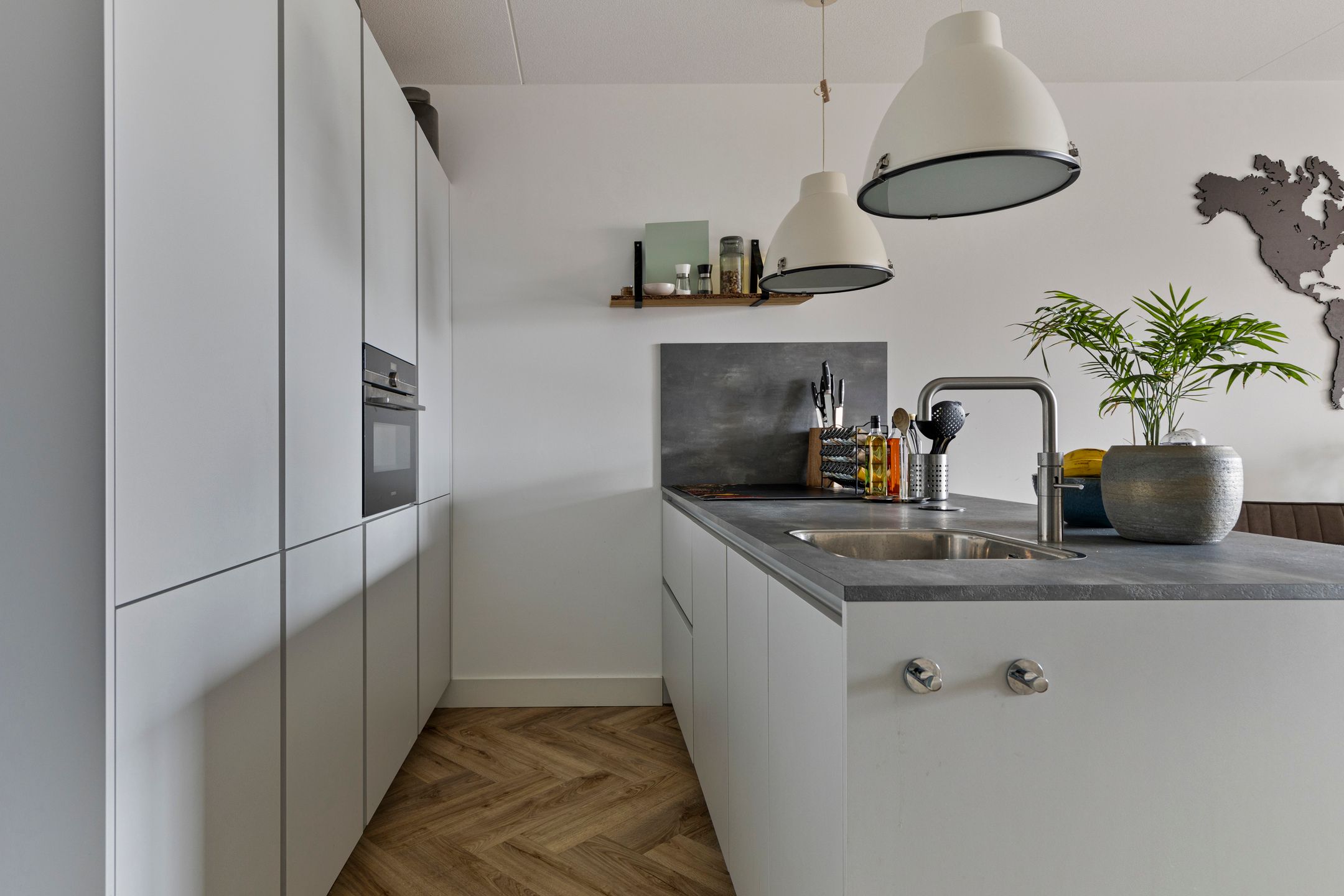 Photo 3 of Aan het Spoor 90