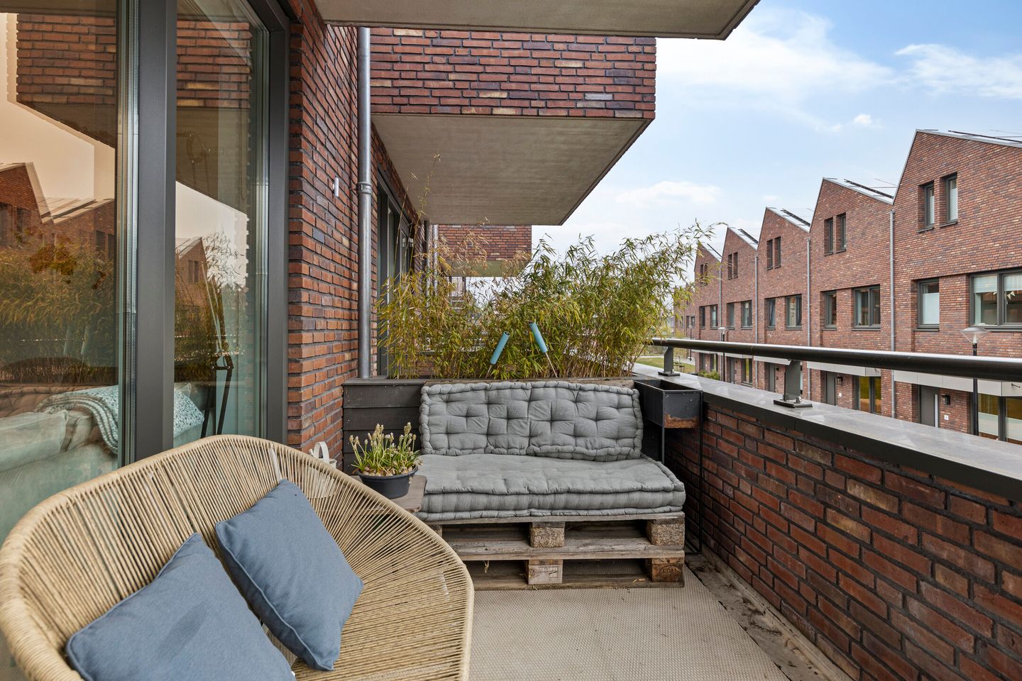 Photo 4 of Aan het Spoor 90