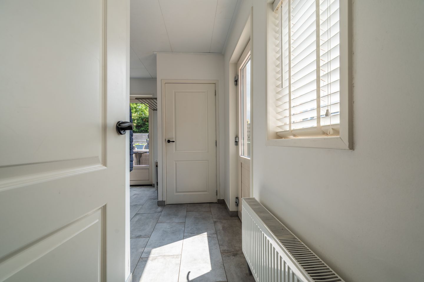 Photo 34 of Mr. A.J. de Sitterstraat 16
