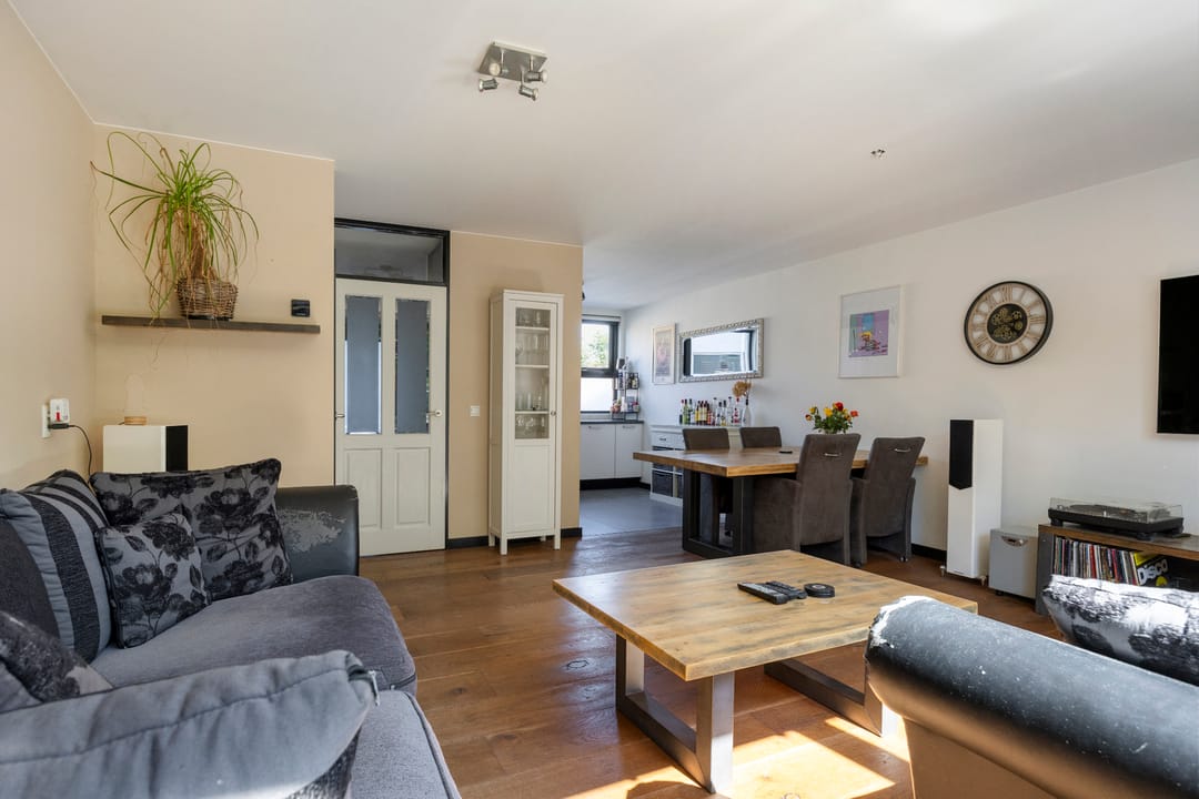 Foto 2 van Calabriëstraat 29