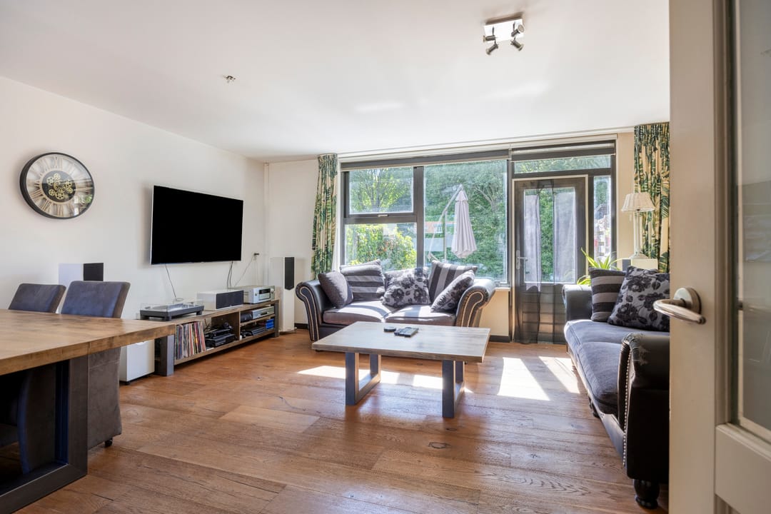 Foto 8 van Calabriëstraat 29