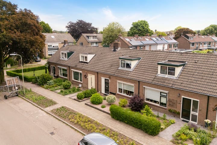 Foto 26 van Vondellaan 40