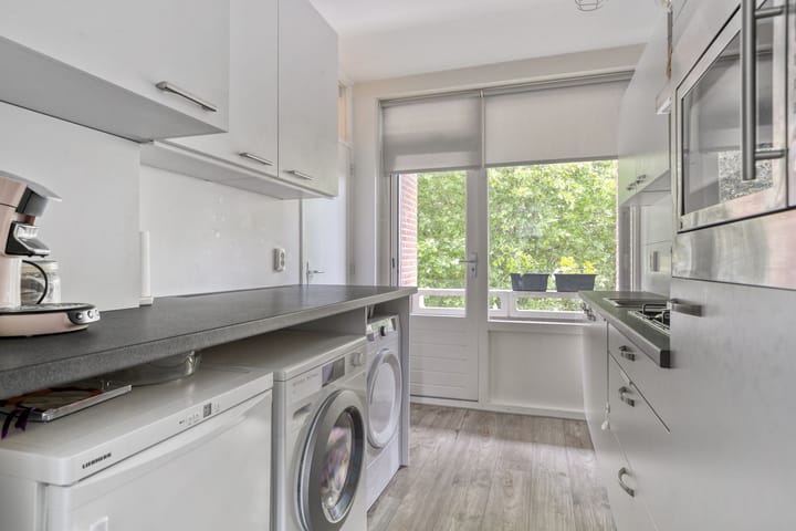 Photo 3 of Van Beethovenstraat 167