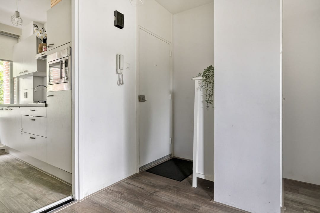 Photo 16 of Van Beethovenstraat 167