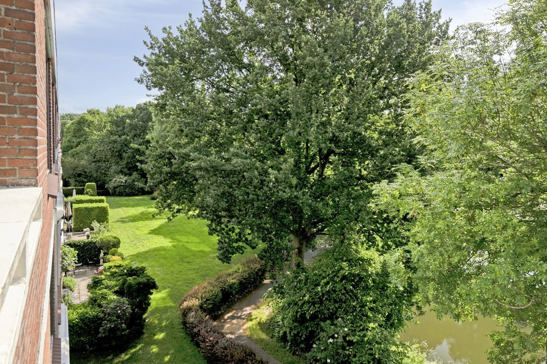 Photo 31 of Van Beethovenstraat 167