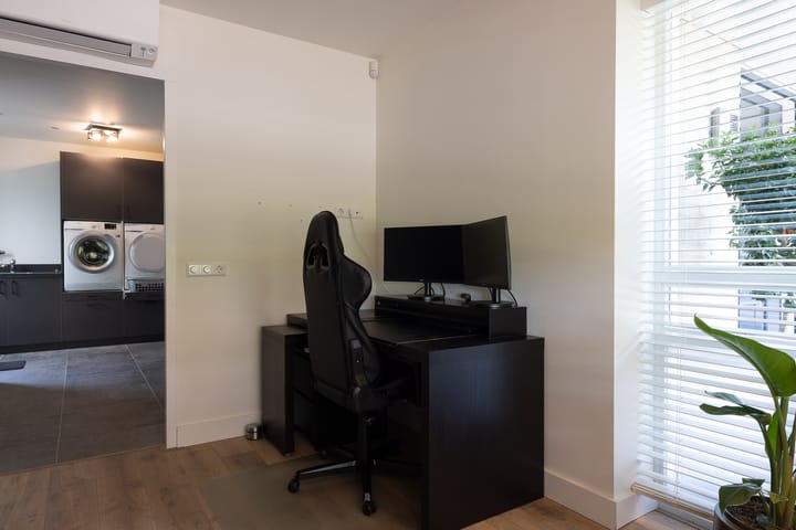 Photo 19 of Stuurboord 28