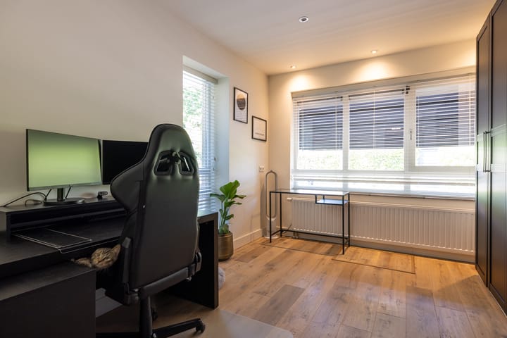 Photo 18 of Stuurboord 28