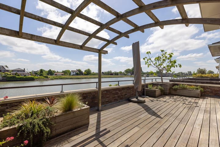 Photo 31 of Stuurboord 28