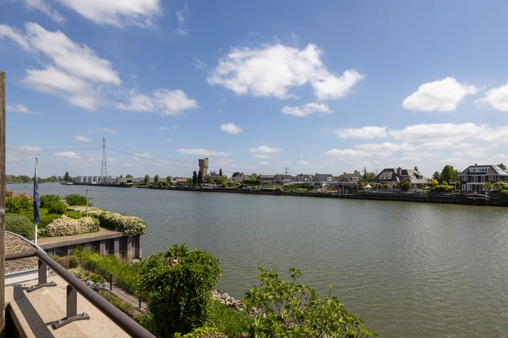 Photo 32 of Stuurboord 28