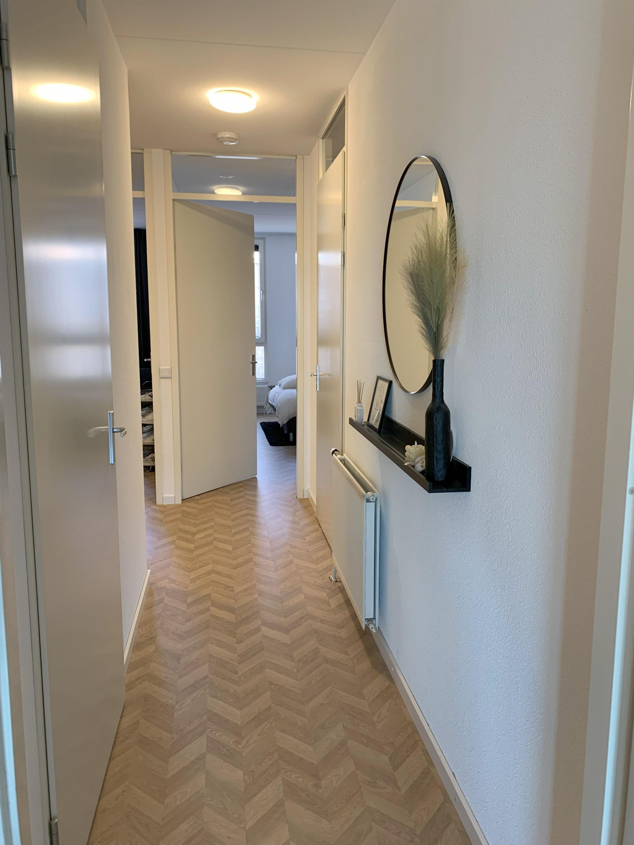 Photo 12 of Roosendaalseweg 13-C