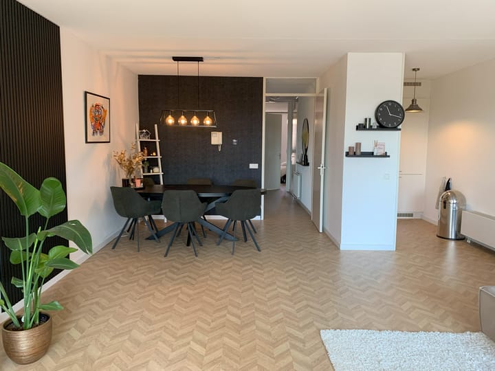 Foto 2 van Roosendaalseweg 13-C