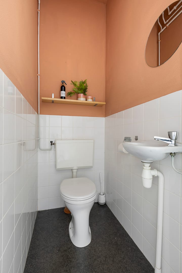 Photo 19 of Annastraat 36-A