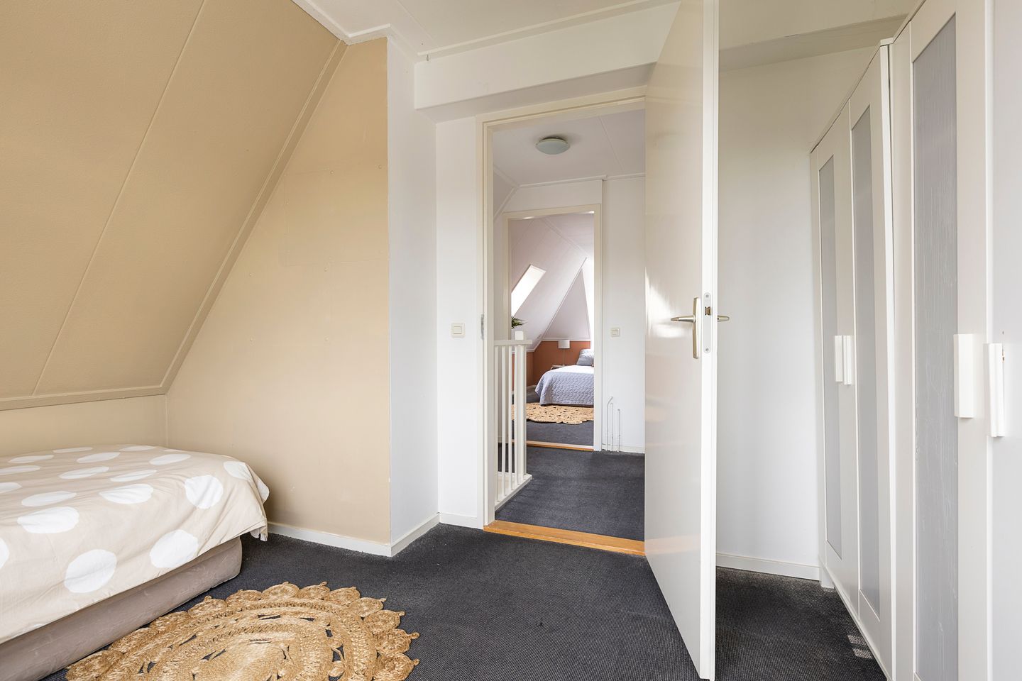 Foto 25 van Annastraat 36-A